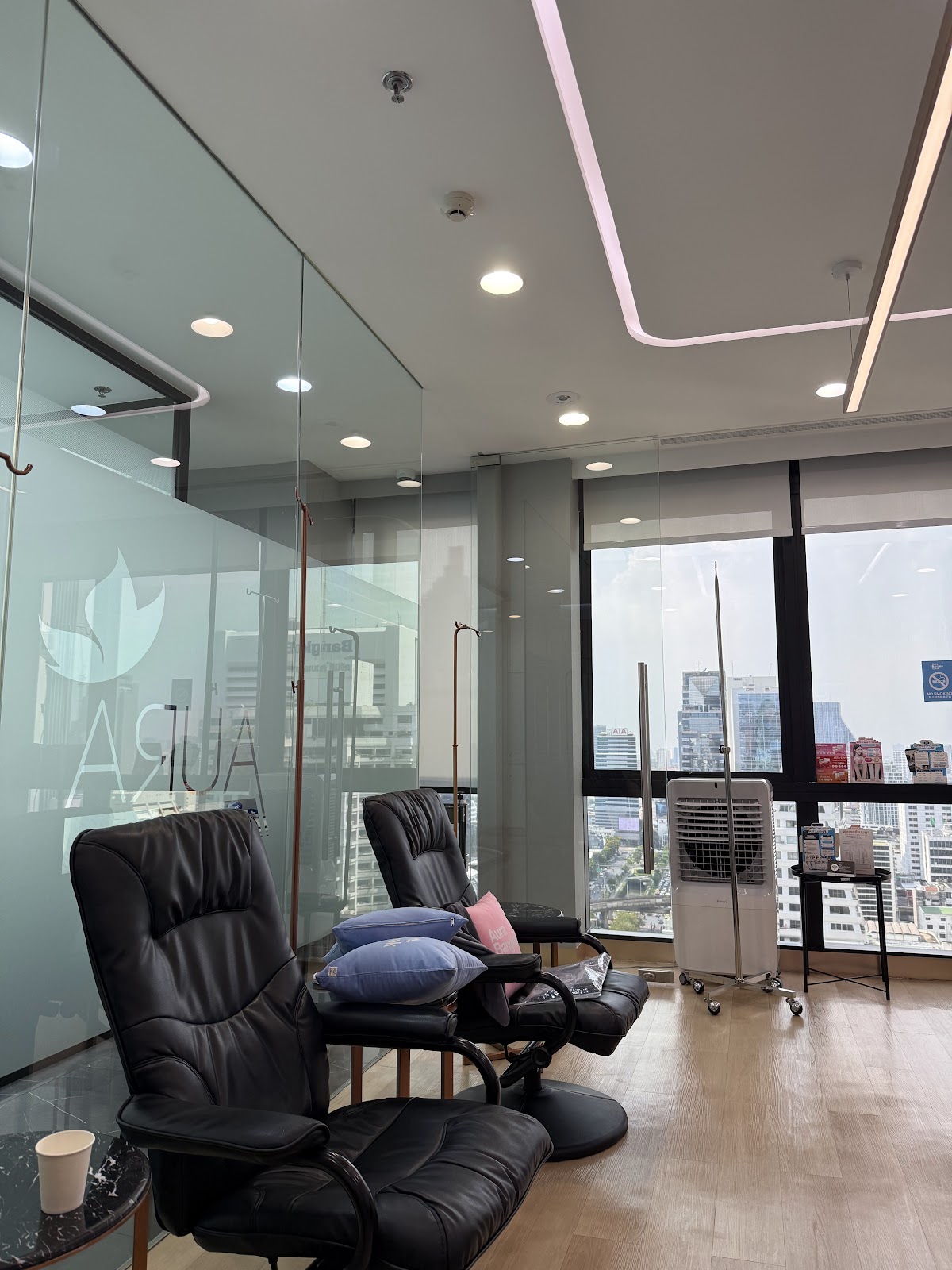 Aura Bangkok Clinic Sathon