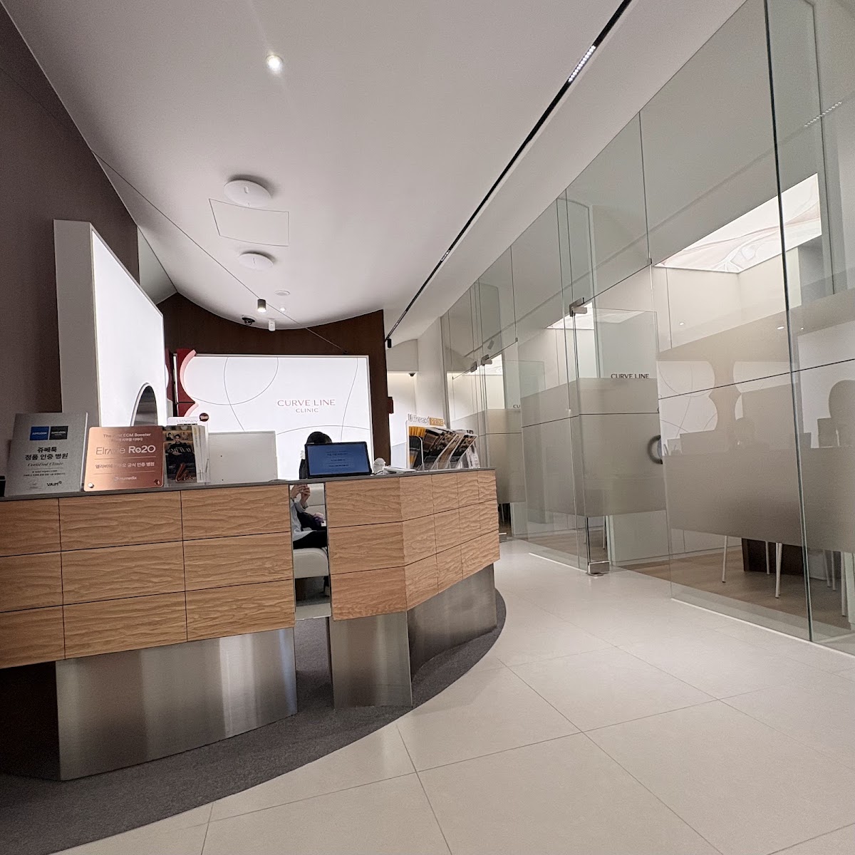 Curveline Clinic Myeongdong Dermatology