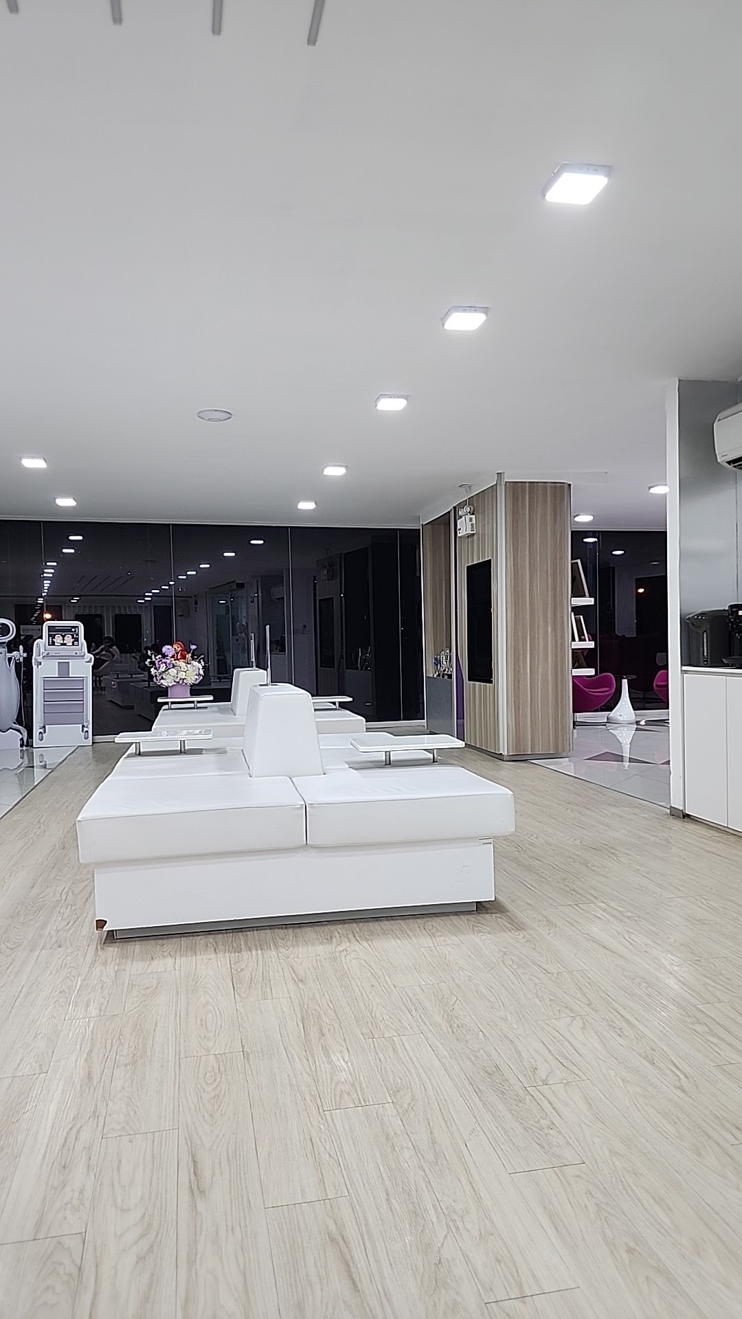 APEX Surgery Hospital (โรงพยาบาลศัลยกรรมเอเพ็กซ์ เพลินจิต)