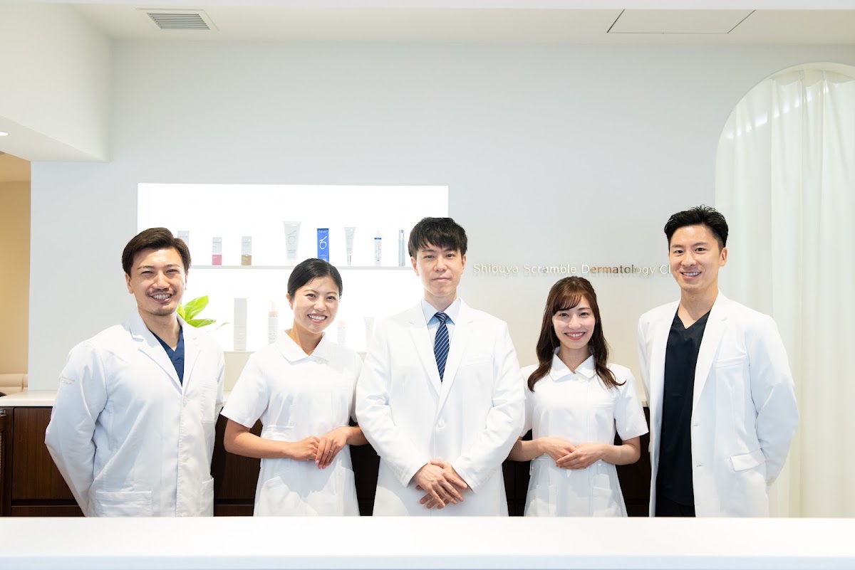 Shibuya Scramble Dermatology