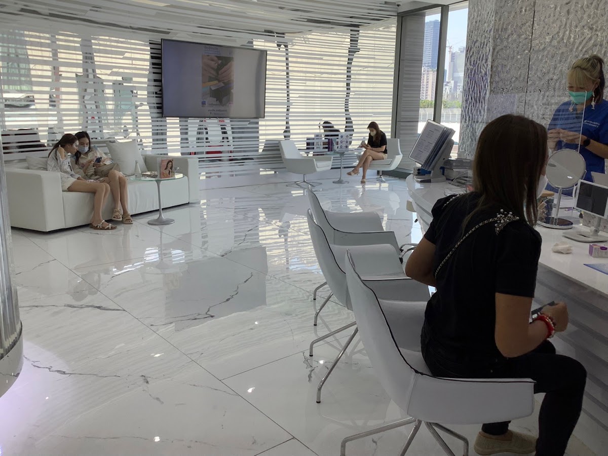 V Square Clinic