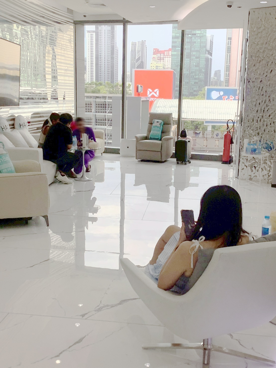 V Square Clinic