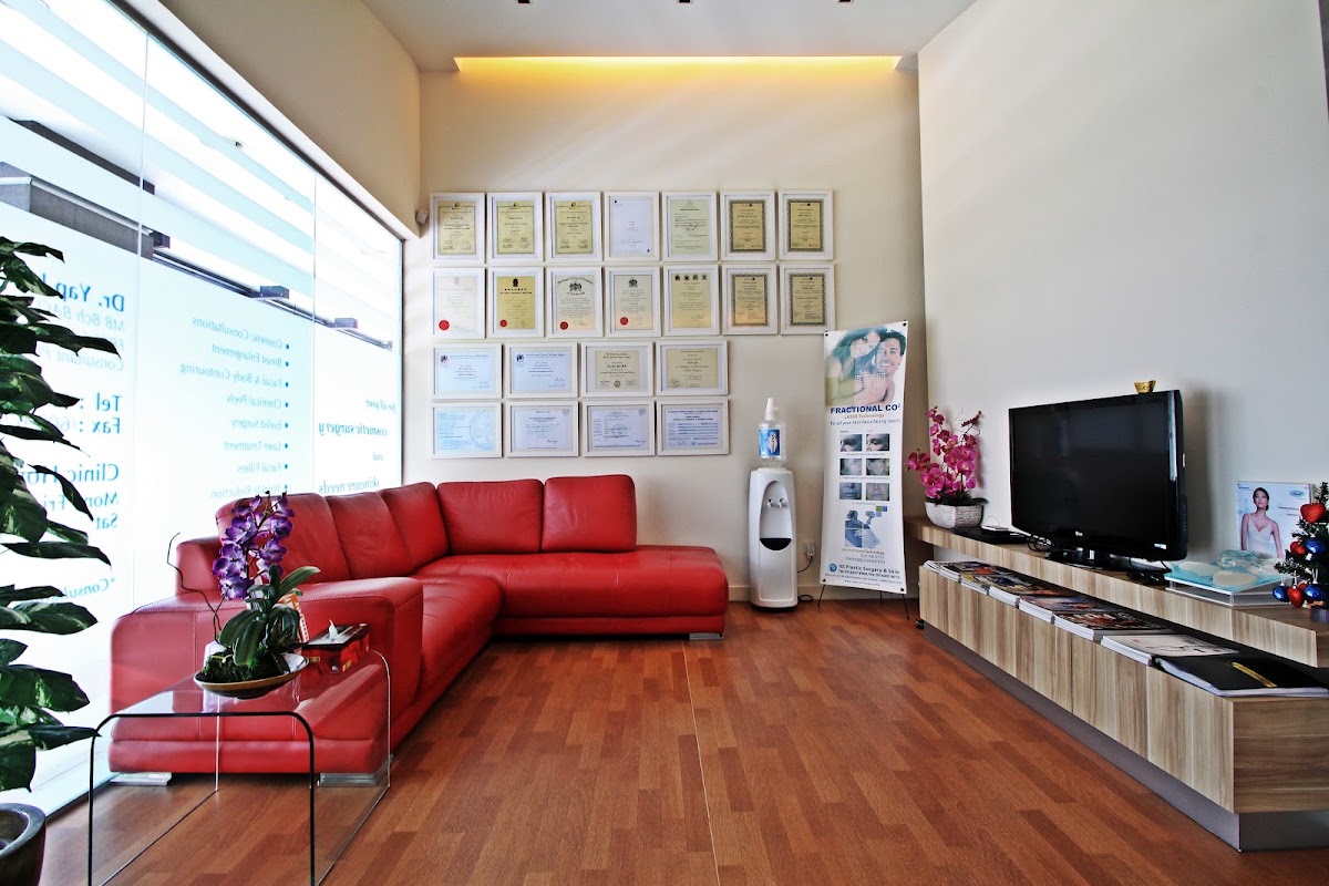 RE Plastic Surgery Clinic