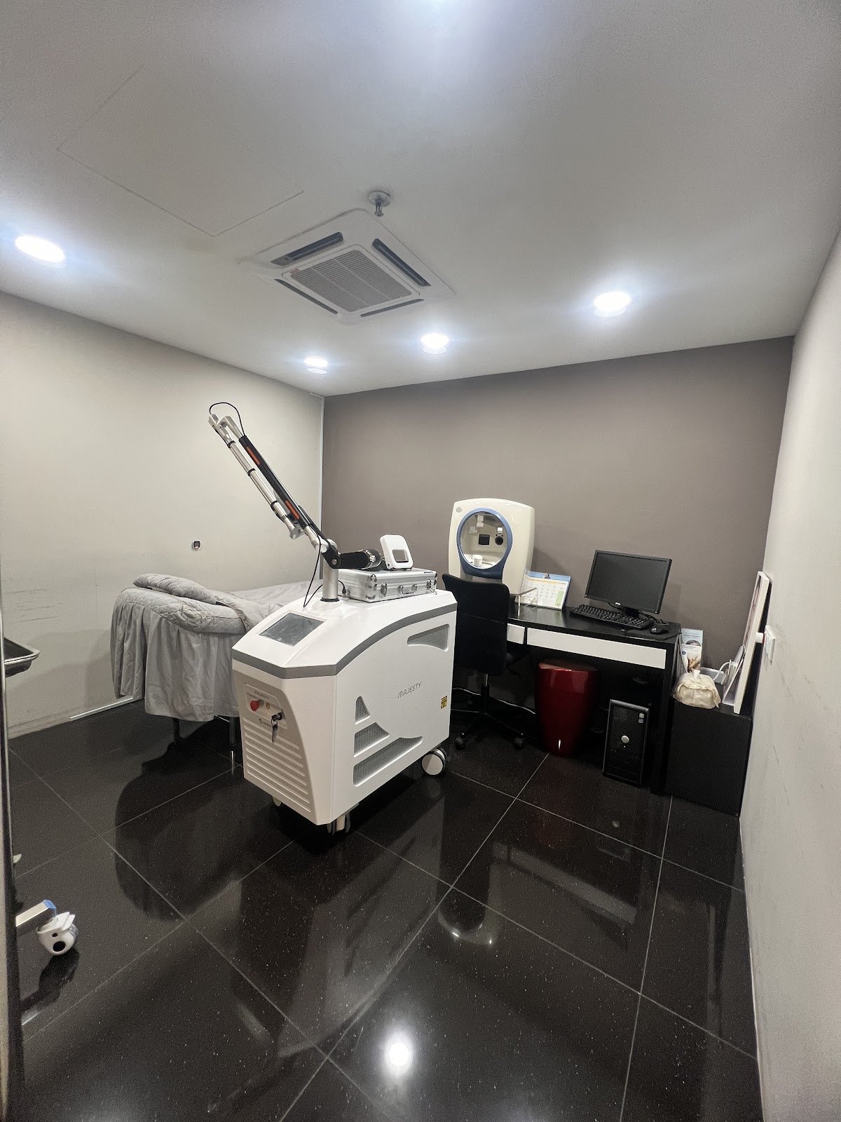 [Office] KALO Cosmetic Surgery and Aesthetic